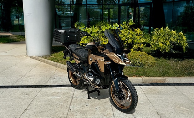 r13000-2 - SSM Motorrad Marseille